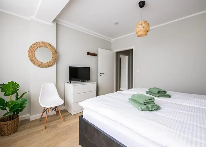 Hh Winterhuden By Rockchair L Cozy Mit 3 Schlafzimmer Apartament Hamburg