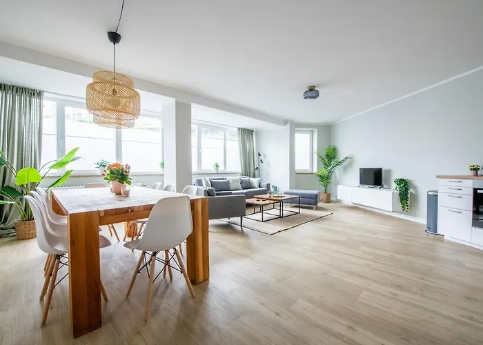 Hh Winterhuden By Rockchair L Cozy Mit 3 Schlafzimmer Apartament Hamburg